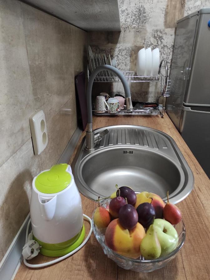 Tranquil Apartment In Vake Тбилиси Экстерьер фото